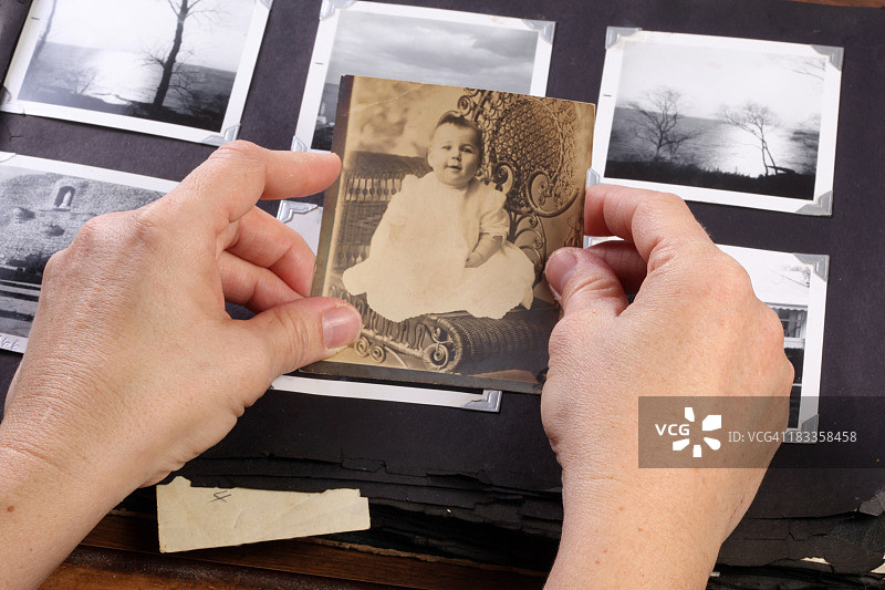 复古婴儿图片素材