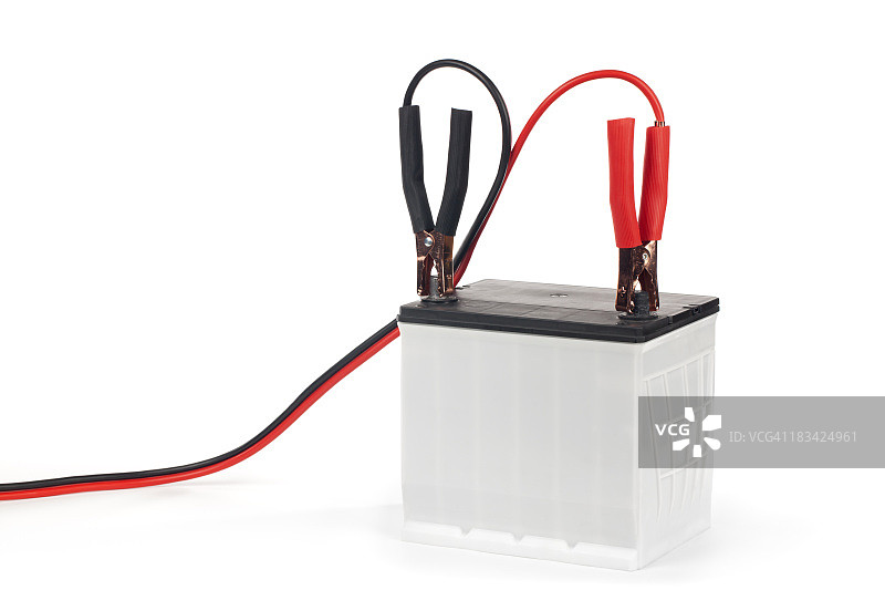 带跨接电缆的电池图片素材