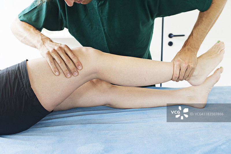 膝关节伸展测试图片素材