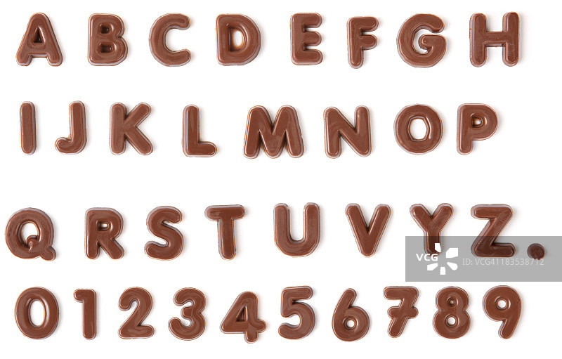带剪切路径的巧克力字母图片素材