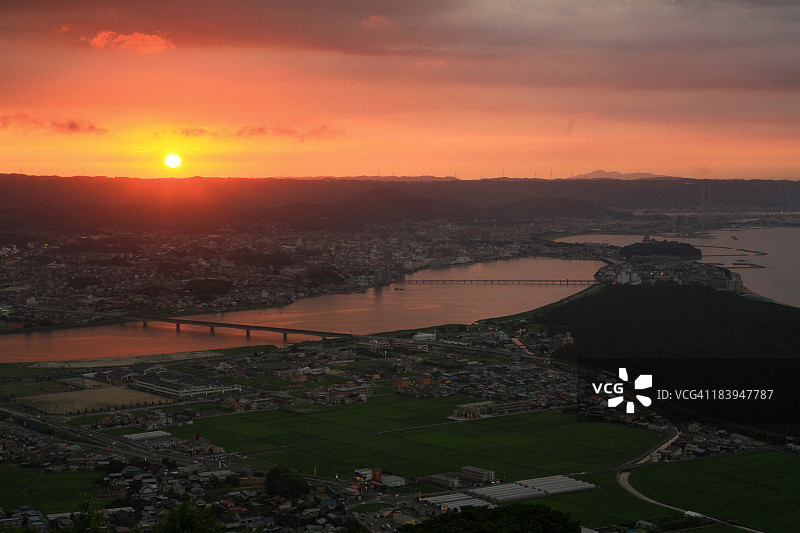 鹿岚山日落图片素材