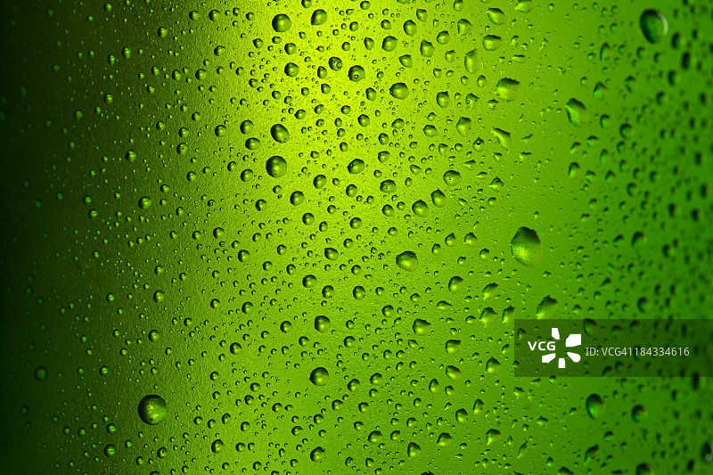 冰镇啤酒瓶图片素材