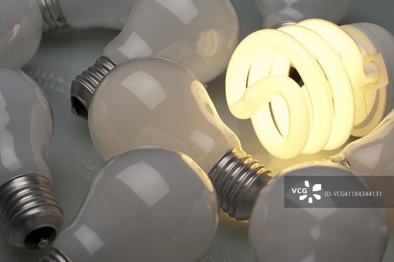节能灯泡图片素材