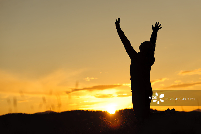 日落时分的自由图片素材