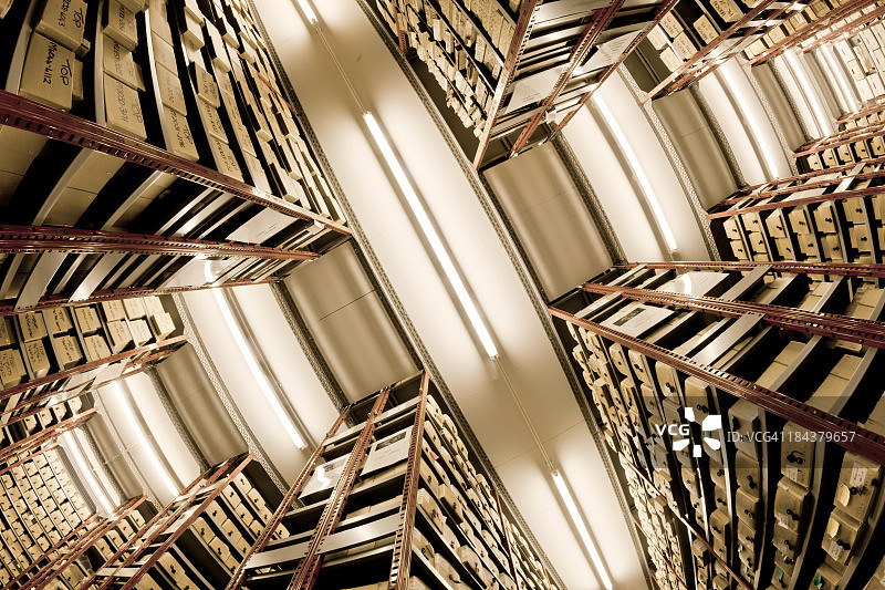 档案馆里的箱子图片素材