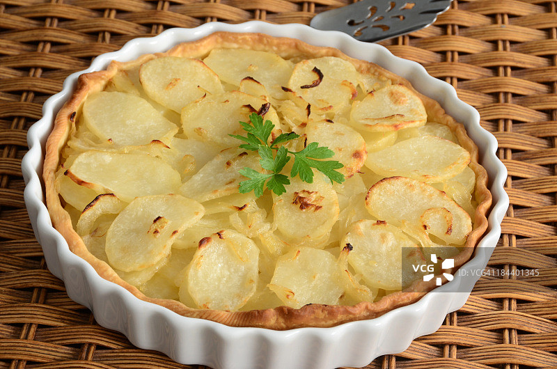 土豆洋葱馅饼图片素材