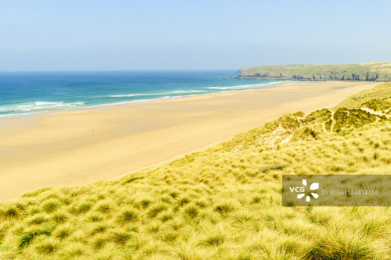 英国康沃尔郡纽基的佩兰波思海滩图片素材