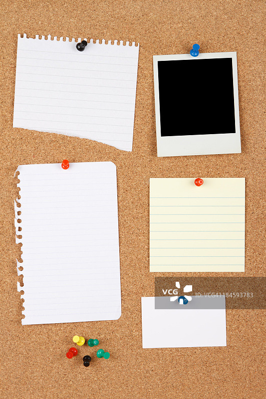 留言板上的多个项目图片素材