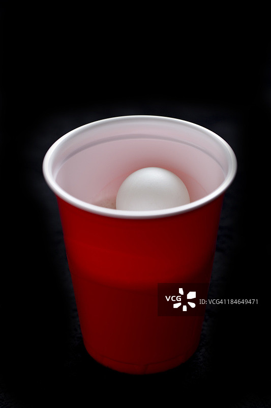 啤酒乒乓球图片素材