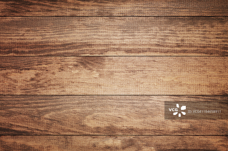 头顶上的旧深棕色木桌图片素材