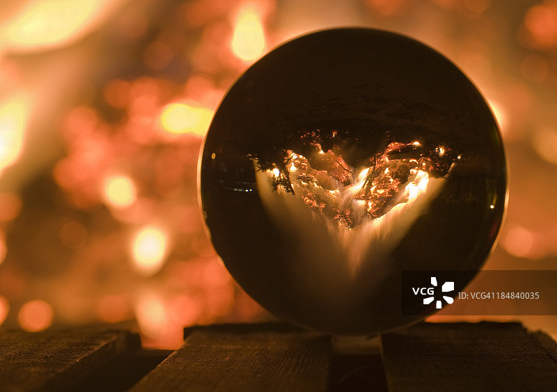 神秘水晶球图片素材