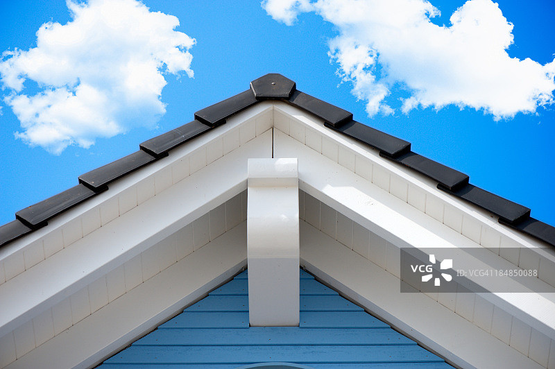 夏季房屋屋顶细节图片素材