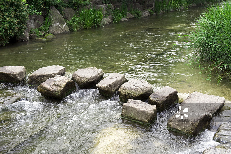 垫脚石图片素材