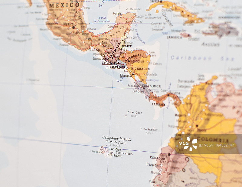 聚焦于萨尔瓦多和中美洲的地图图片素材