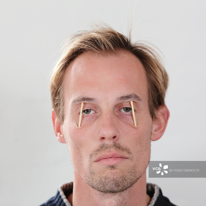 疲惫的男人图片素材