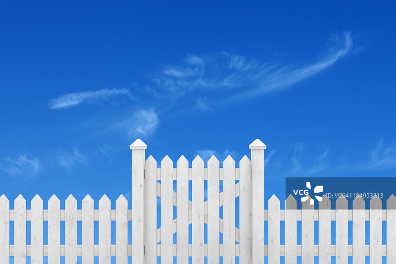 栅栏门与天空图片素材
