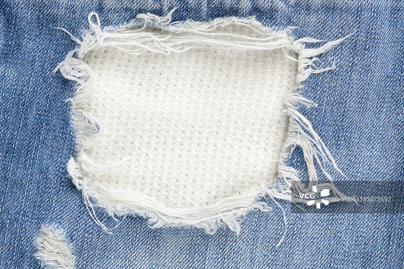 蓝色现代破洞牛仔裤图片素材