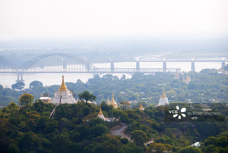 缅甸实皆和曼德勒大桥图片素材