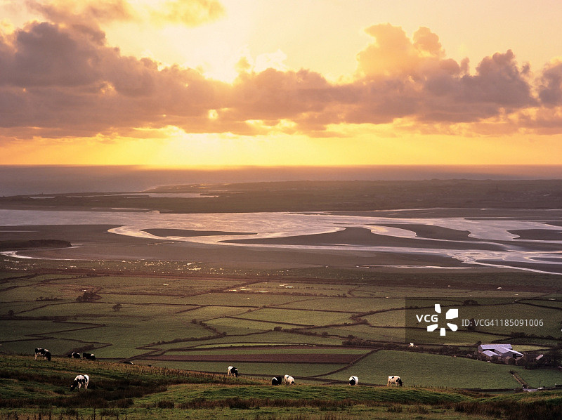 湖区风光图片素材