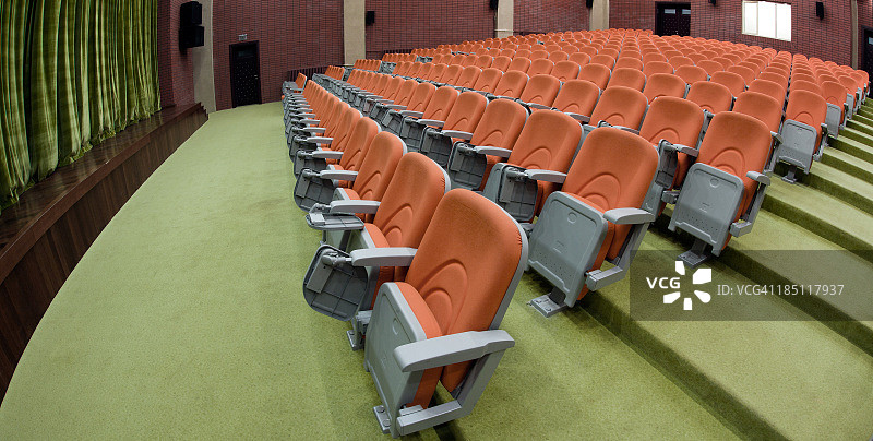 礼堂座位和楼梯图片素材