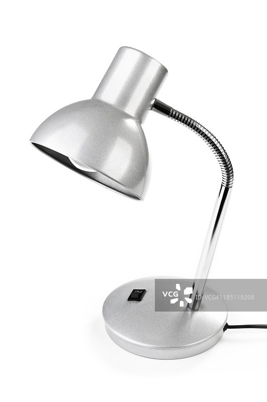 白色背景上孤立的银色钢制铬合金台灯图片素材