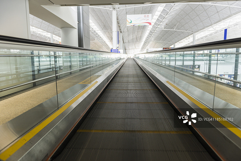 香港国际机场的自动扶梯图片素材