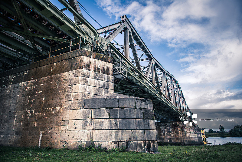 连接中...图片素材