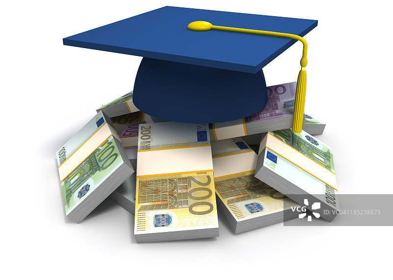 钱堆上的帽子图片素材