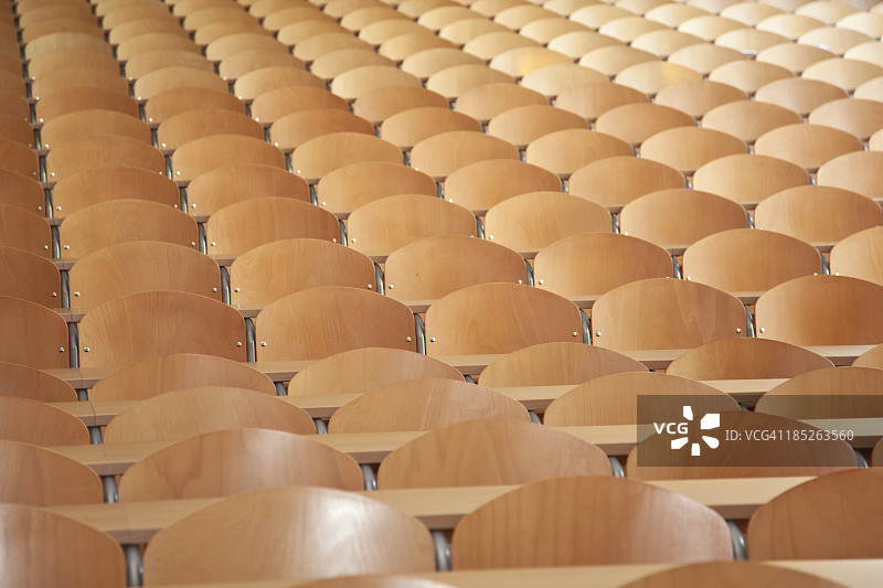 大型空教室图片素材