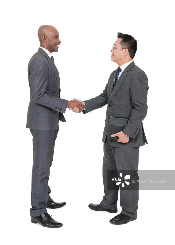 不同种族之间的商务交易图片素材