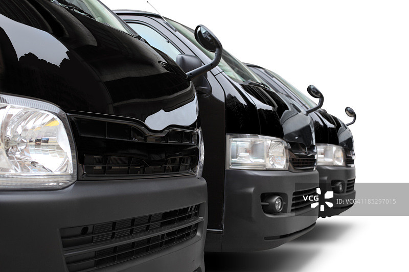 三辆厢型车图片素材