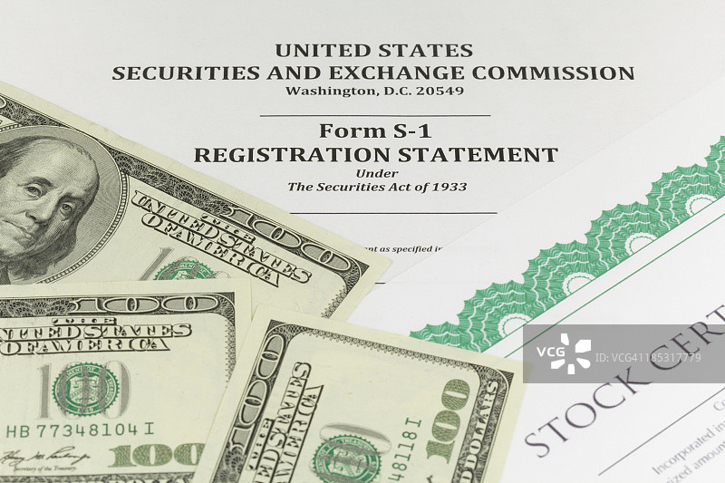 SEC S-1表格（首次公开募股概念）图片素材
