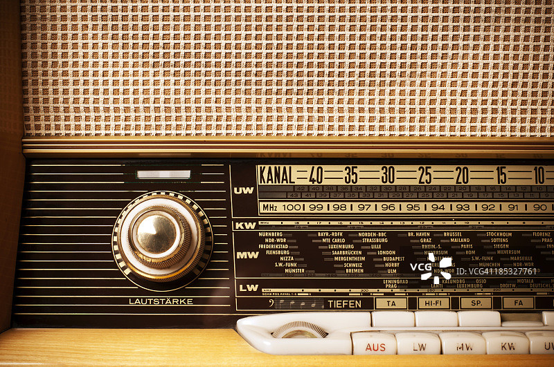 复古收音机图片素材