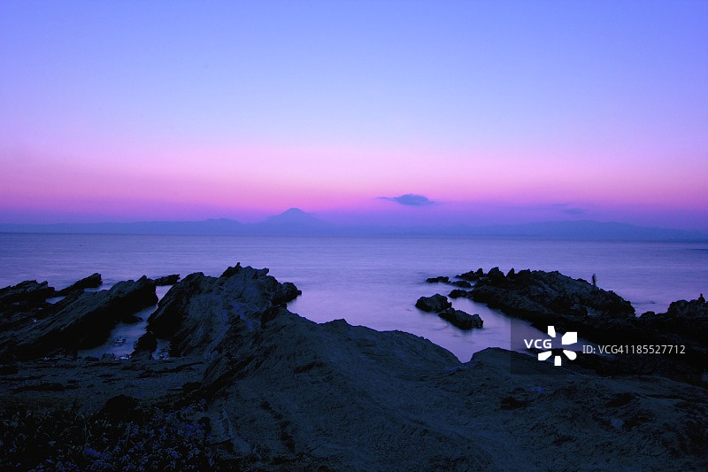 黄昏时的海滨图片素材