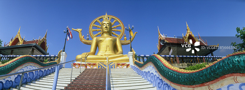通往苏梅岛大佛寺的阶梯图片素材