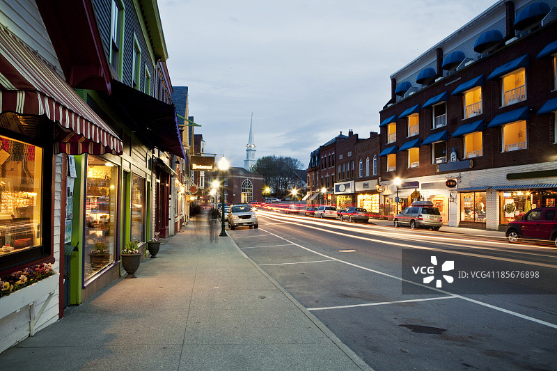 缅因州卡姆登市中心暮色景观图片素材