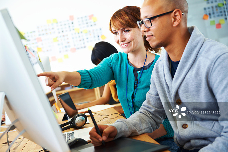 获得帮助 - 创意合作图片素材