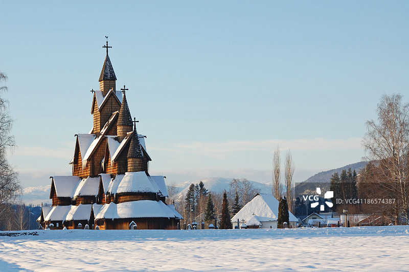 挪威泰勒马克郡赫达尔木板教堂图片素材