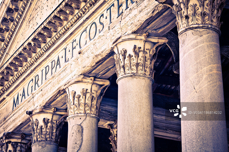 罗马万神庙柱廊图片素材