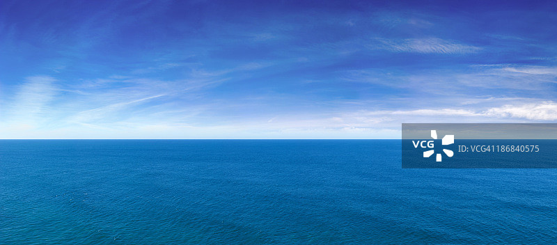 蓝色海景全景图片素材