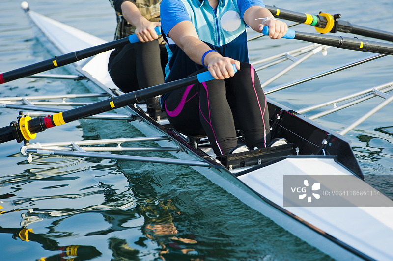 双人划桨队图片素材