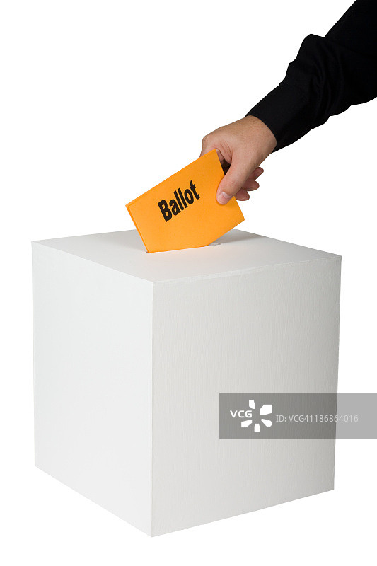 投票的男人图片素材