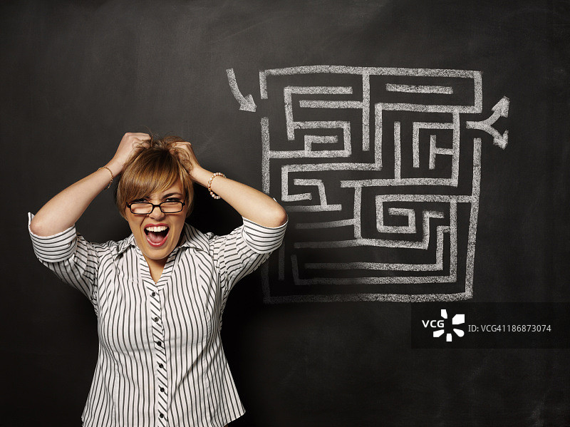 迷宫解谜图片素材