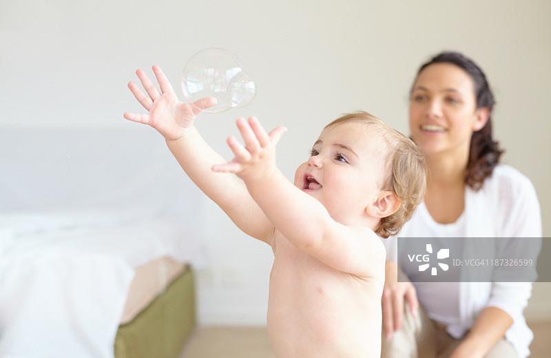 世界为她准备了什么奇迹！图片素材