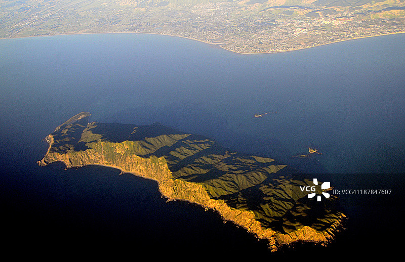 塔斯曼海的日落景象图片素材