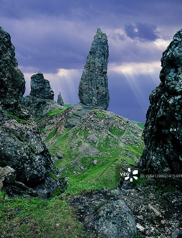 苏格兰斯凯岛斯托老人峰玄武岩图片素材
