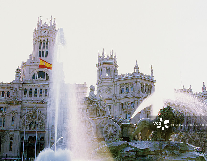 西班牙马德里：西贝莱斯喷泉图片素材
