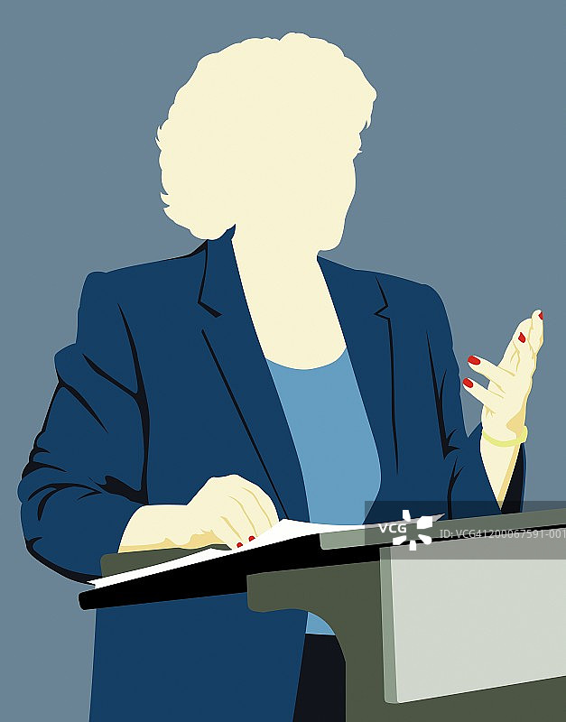 女商人于讲台演讲图片素材