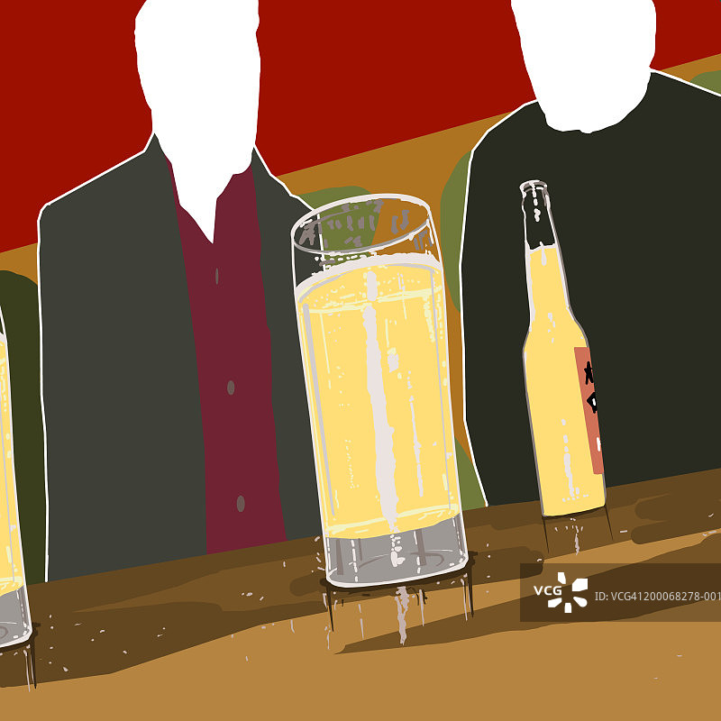 两名男子坐在酒吧，低角度视角图片素材