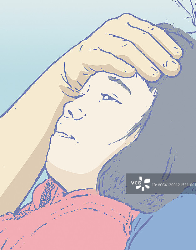 母亲用手试探女儿（7-9岁）的额头，看是否发烧，特写镜头图片素材